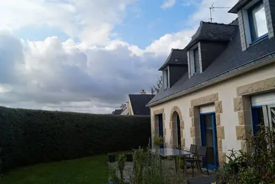 Image de Sainte Marine, maison & jardin, entre plage & port