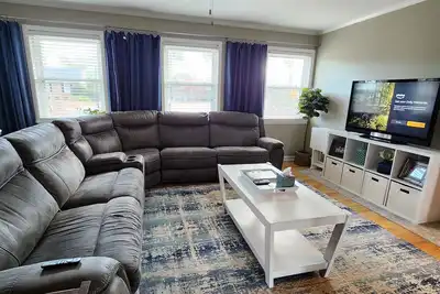 Image de À 3 milles du parcours! 3 lits avec 3 bains privés