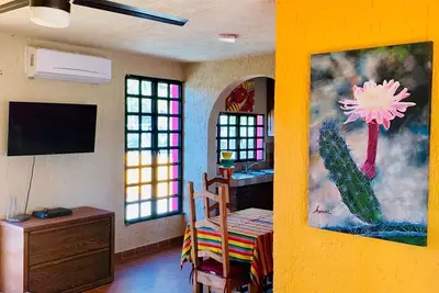 Image de Casa Edilia - Smack au milieu de la ville / un pâté de maisons de la plage