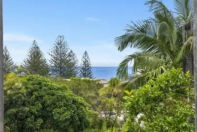 Image de Duke St Convenience at your doorstep! Beach living