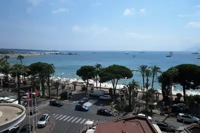 Image de Cannes Croisette 2 Pieces Face Mer