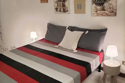 Image de Appartement 2 ch avec jardin Ă 10 min de la plage