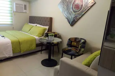 Image de La place d'Ezeniel @ Horizons 101 Condominium
