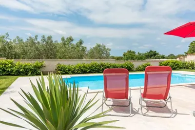 Image de Villa Tramonto 4 étoiles, dans le village pitoresque de Krnica, Istrie