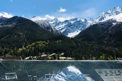 Image de Monetier les bains :Le Lys Orange résidence vie de clare 1er étage sur étage.