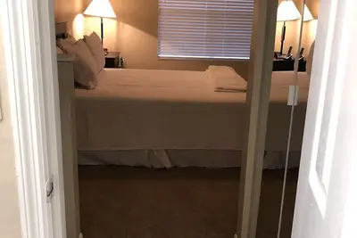 Image de Condo entièrement meublé à quelques minutes de l'Uf