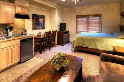 Image de Station skis aux pieds offrant le plus grand ensemble d'équipements à Breckenridge