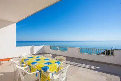 Image de Bel appartement pour 7 personnes avec Wifi, Tv, terrasse et animaux admis