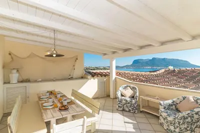 Image de Joli appartement pour 5 personnes avec climatisation, piscine, Wifi, Tv et terrasse