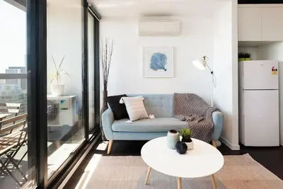 Image de Appartements complets à Manhattan - Vues incroyables sur la ville * Wifi Gym Pool Sauna