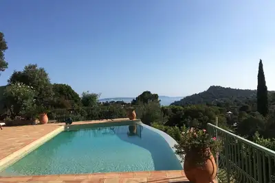 Image de --La belle Escapade--