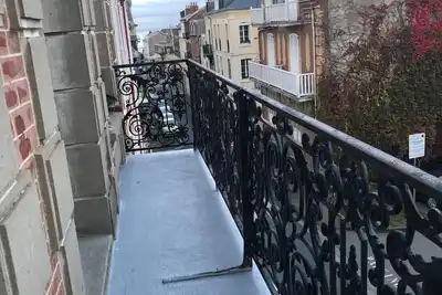 Image de Charmant appartement en plein centre de Villers sur Mer, à deux pas de la plage