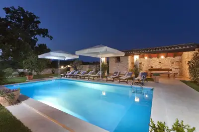 Image de Villa San Vincenzo - Villa romantique en Istrie centrale pour 10 personnes +2 enfants