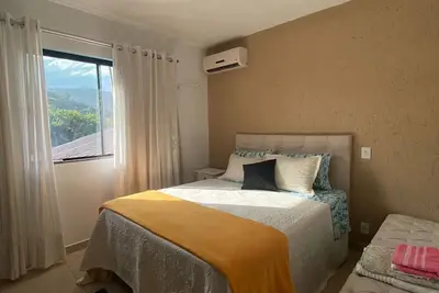 Image de Maison confortable et accès facile à tout ce dont vous avez besoin
