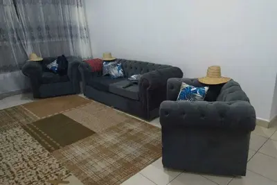 Image de Luxueux appartement familial avec services près de l'aéroport de Nairobi au Kenya