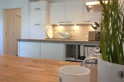 Appartement \"d'un un\" avec une petite terrasse ensoleillée