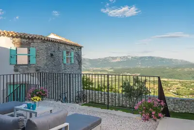 Image de Villa Paola with Roof-pool in Central Istria