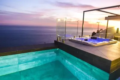 Image de Superb villa avec 4 chambres