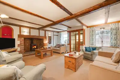Image de Smugglers Retreat - Quatre Chambres Maison, Couchages 8