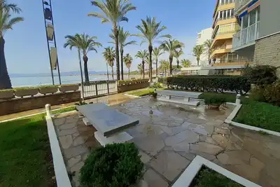 Image de Mar Adentro, un grand appartement à Salou pour se sentir chez soi.