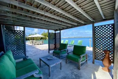 Image de Maison De Bord De Mer De Luxe Sur Le Son De Harrington
