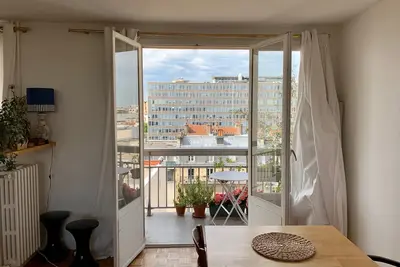 Image de Paris 19eme, 70m2 + Balcon, au bord de l'eau