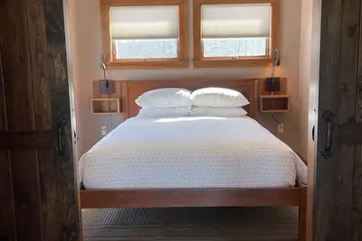 Image de Superbe cabine moderne sur la magnifique ferme du Vermont