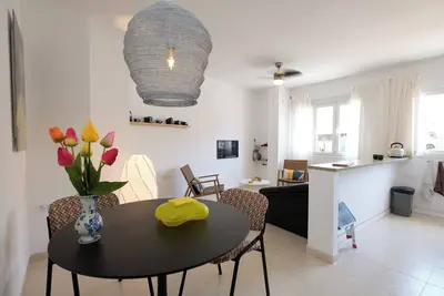 Image de Beautiful, Quiet Duplex Apartment in Malaga with Private Terrace