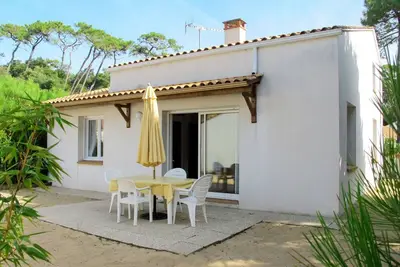 Image de Merveilleuse maison de vacances privée pour 4 personnes avec Wifi, Tv, terrasse et parking