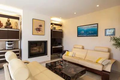Image de Magnifique maison de vacances privée avec Wifi, Tv, terrasse, animaux admis et parking