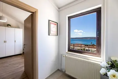 Image de Appartement de vacances avec balcon et vue sur la mer