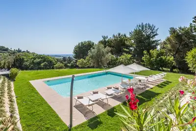 Image de Elegant villa with pool 15 minutes from the beach of San Benedetto del Tronto