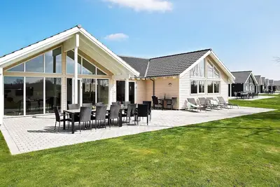Image de Maison de vacances pour 18 a Hasselberg