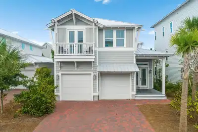 Image de 30a Beach House * Chariot De Golf 6 Places Incl! * Piscine, plage, The Hub et plus encore!
