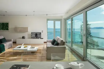 Image de Suite Azalea Opatija