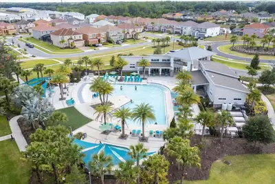 Image de Élégant 5 chambres 4. 5Bath Pool Home by Disney - à Luxury Veranda Palms