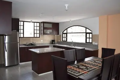 Image de Condo du centre-ville avec terrasse sur le toit - «Casa Marano» - «The Andean» (# 2)