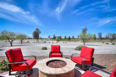 Image de Robson Ranch Luxury 3 Bed 2. 5 Bath Private Retreat