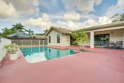 Image de Nouveau! Grande maison avec barbecue - Golf, plage et dîner à proximité!