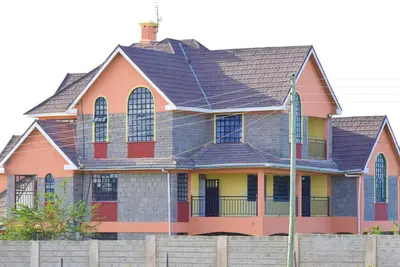 Image de Maison de 4 chambres à coucher abordable entièrement meublée dans une communauté sécurisée fermée