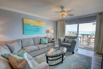 Image de Condo récemment rénové avec une vue spectaculaire sur le golfe du Mexique!