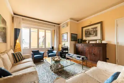 Image de Appartement de luxe à côté de la rivière
