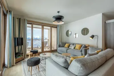 Image de 2ème étage, vue panoramique, remise en forme, piscine, sauna, hammam, balcon, parking, télévision