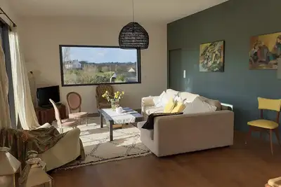 Image de Maison neuve de bord de mer dans un centre équestre