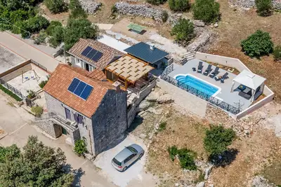 Image de Magnifique maison de 2 chambres Ă .
