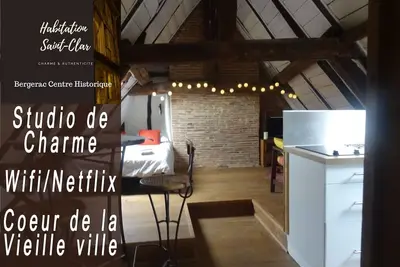 Image de Studio de charme \"Le Colombier\" - Habitation Saint-Clar Centre Historique - Wifi / Netflix