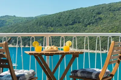 Appartement avec vue fantastique sur la mer à seulement 60m de la plage