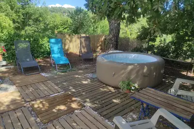 Image de Maison de campagne \"La Charrue Bleue\" dans le parc du Verdon au calme
