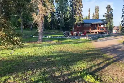 Image de Cabine privée en Alaska sur 1 acre, animaux acceptés