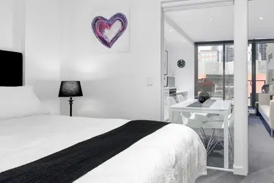 Image de ReadySet Apartments on Little Collins